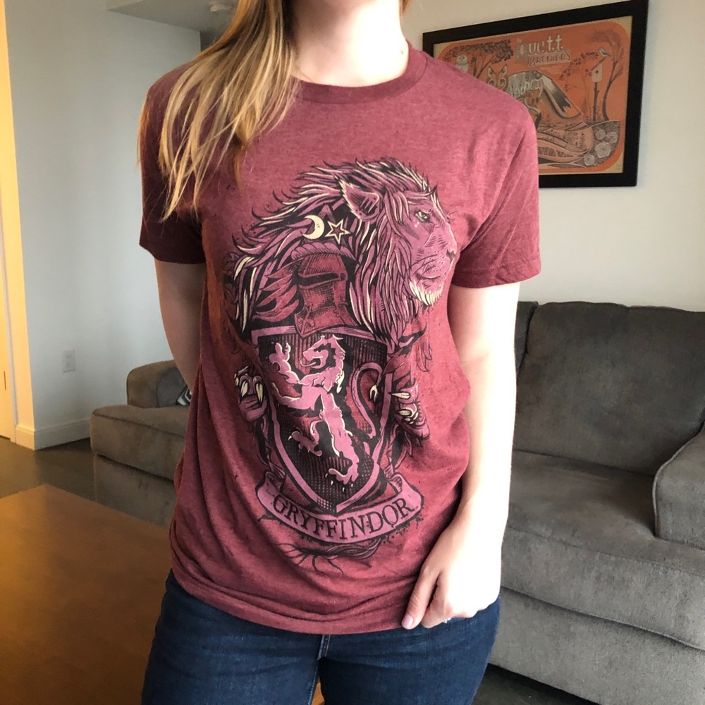 RESERVED ✨ Harry Potter Gryffindor TShirt